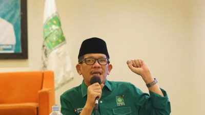 Ketua PKB Sulsel Serahkan SK Pimpinan DPRD di 6 Daerah