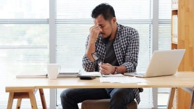 Kerja di Kantor Jadi Mudah Sakit? Waspada Terkena Sick Building Syndrome