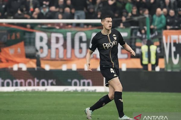 AS Roma Kalahkan Venezia 2-1, Jay Idzes Jadi Starter