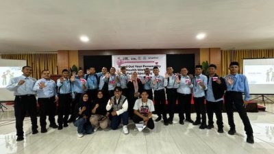 Smartfren Community Gelar Workshop Public Speaking untuk Maba FKIK Unismuh Makassar