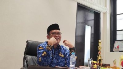 Sebanyak 50 Imam Kelurahan di Makassar Resmi Terima SK