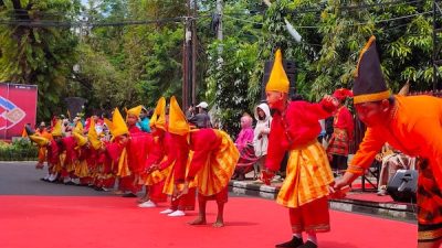 Mengenal Tarian Gandrang Bulo Asal Sulsel