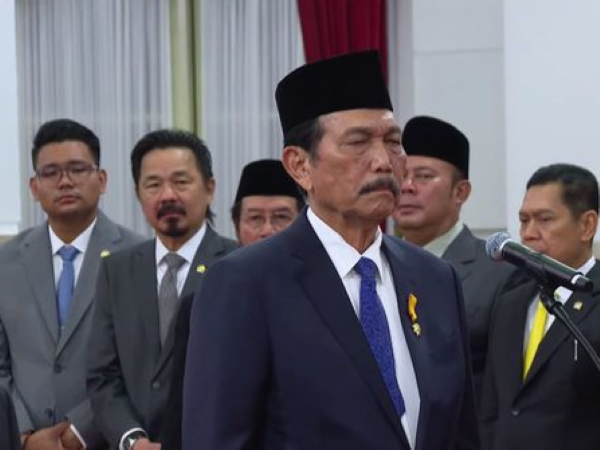 Presiden Prabowo Lantik Luhut Binsar Pandjaitan Sebagai Ketua Dewan Ekonomi Nasional