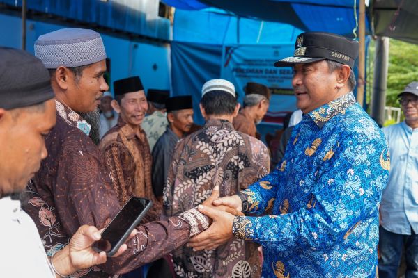 Pj Gubernur Sulbar Resmikan Rehabilitasi 21 Rumah Korban Banjir di Mamuju