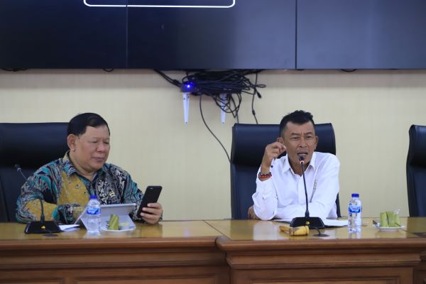 Kabiro Sektjen DPR RI Sharing ke DPRD Sulsel Soal Pelayanan ke Pimpinan Dewan