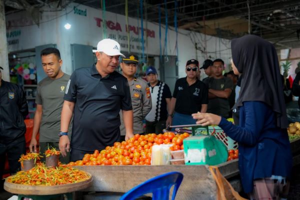 Pengendalian Inflasi, Pj Gubernur Sulbar Minta Pemkab Pasangkayu Intervensi Harga