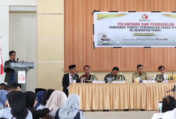 Lantik PTPS, Bawaslu Lutim Tekankan Pentingnya Tugas Pengawasan Pilkada