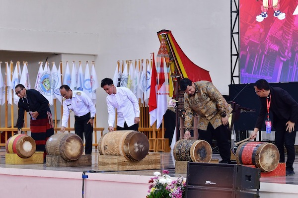 Pj Gubernur Sulsel Dampingi Wapres Gibran di Sidang Raya Persatuan Gereja Indonesia