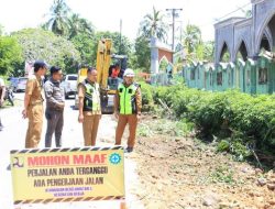 Pjs Bupati Bulukumba Tinjau Proyek Infrastruktur Pendidikan dan Jalan Strategis