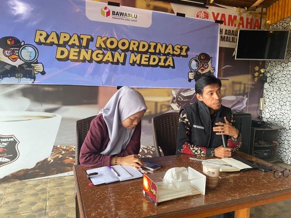 Bawaslu Lutim Gelar Rakor Bersama Media, Sinergi Keterbukaan Informasi