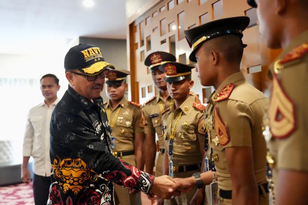 Sekprov Sulsel Sambut Taruna AAL, Bahas Praktek Layar dan Sosialisasi di Makassar