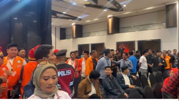 Debat Publik Kedua Pilgub Sulsel, Jadi Aksi Saling Adu Simpatisan