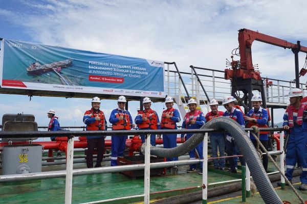 Pertamina Sulawesi Resmikan Jetty Kapal Industri dan Penyaluran Perdana Biosolar B35