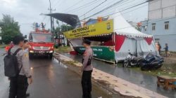 Akibat Cuaca Buruk, Atap Sarang Walet Menimpa Posko Terpadu Operasi Lilin di Mamuju