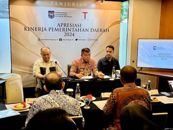 Bupati Bulukumba Presentasi Kinerja Pelayanan Publik di Kemendagri