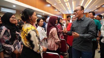 Songsong Indonesia Emas, Pj Gubernur Sulsel Ajak Mahasiswa dan Civitas Akademika Turut Berpartisipasi