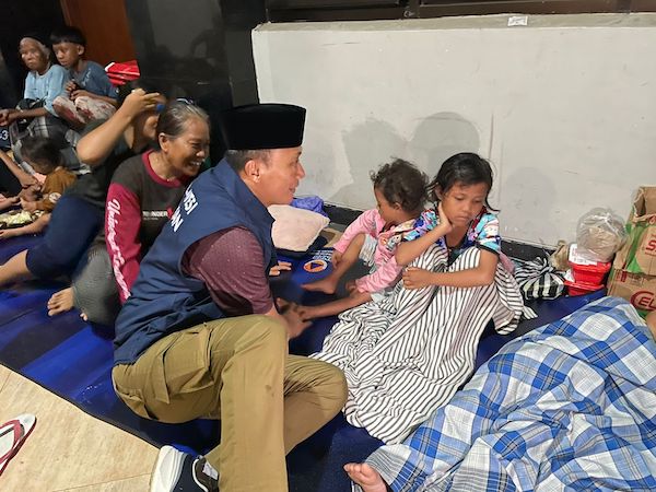 Banjir Mulai Surut, Sebagian Pengungsi di Makassar Kembali ke Rumah