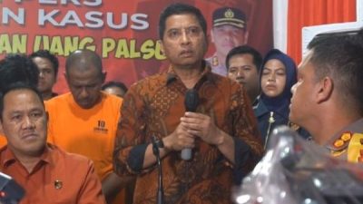 Rektor UIN Alauddin Pecat Kepala Perpustakaan Terkait Kasus Uang Palsu