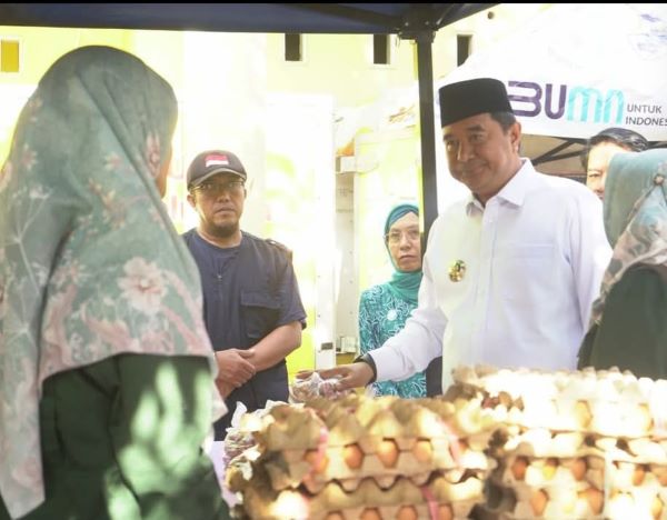 Jelang Nataru, Pj Gubernur Imbau Pemkab Kengendalikan Inflasi