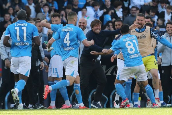 Inter Milan Tumbang Lagi, Napoli Ambil Alih Puncak Klasemen Liga Italia