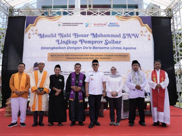 Pemprov Sulbar Gelar Maulid Nabi dan Doa Lintas Agama