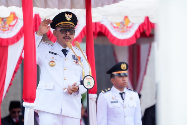 Peringatan Hari OTDA, Gubernur Sulbar Tegaskan Jabatan ASN Tak Bisa Dibeli
