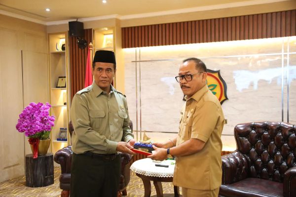 Gubernur Sulbar Temui Menteri Pertanian, Bahas Irigasi hingga Kakao