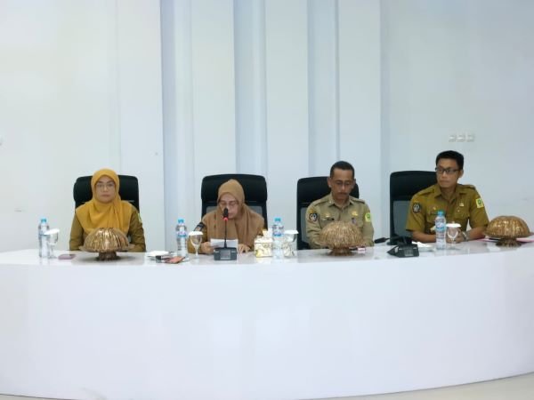 Potensi Tembankau Tinggi, Pemkab Sinjai Gelar Pelatihan Pelintingan Tembakau