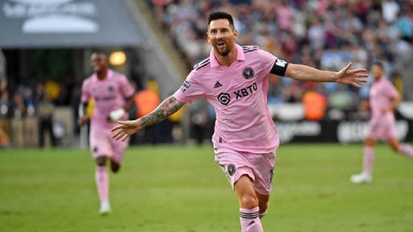 Gol Ke-50 Messi Antar Inter Miami Kalahkan FC Porto 2-1