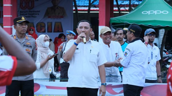 Semarkakan HUT RI, Kecamatan Tamalatea Buka Turnamen Sepakbola dan Kontes Seni