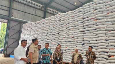 Satgas Pangan Mabes Polri Berkunjung Ke Gudang Bulog Panaikang Makassar
