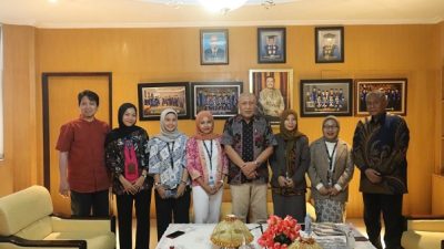 Tingkatkan SDM di Bidang Jurnalistik, Unifa Teken MoU Dengan Kabar Makassar
