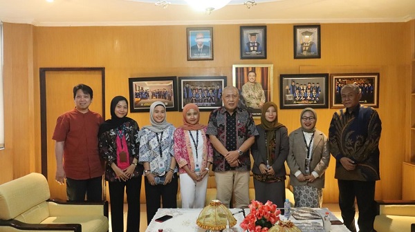 Tingkatkan SDM di Bidang Jurnalistik, Unifa Teken MoU Dengan Kabar Makassar