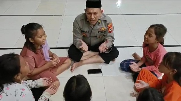 Penyandang Disabilitas di Makassar Gunakan Hak Suara di TPS 005