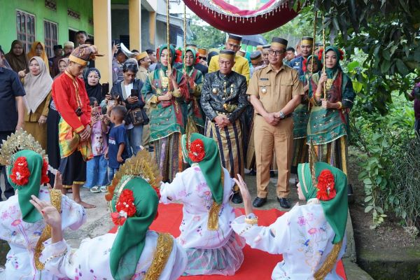 Penjabat Bupati Bone Ziarah ke Makam Leluhurnya di Bulukumba