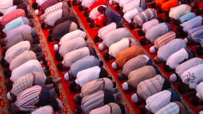 Niat Salat Taubat dan Tata Caranya