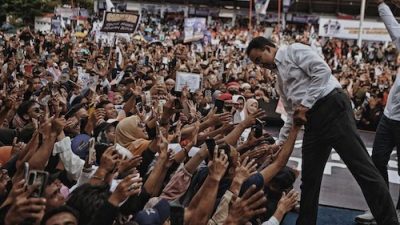 Warga Cianjur Minta Anies Bangun Stadion Seperti JIS