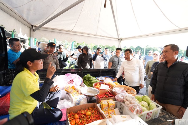 Peringatan HUT Parepare ke-64, Pj Gubernur Tinjau Harga Kebutuhan Pokok