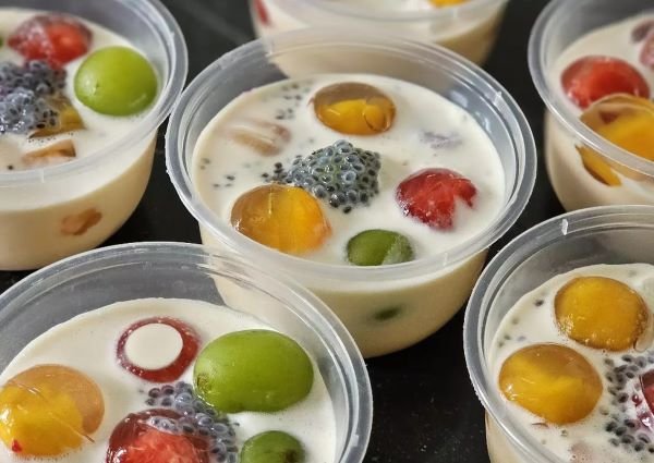 Manis dan Segar, Berikut Resep Fruit Jelly Ball Untuk Menu Berbuka
