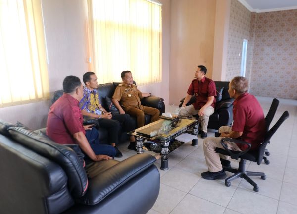 Manfaatkan Lahan di Lapas Jeneponto, Pemkab dorong Warga Binaan Tanam Cabai