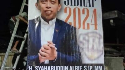Maju Pilkada Sidrap, Syahruddin Alrif Mulai Sebar Baliho