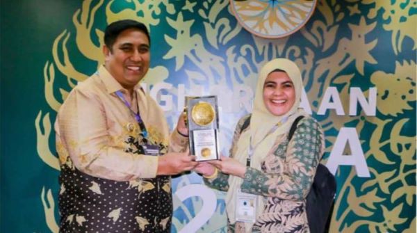 Maros Kembali Rebut Piala Adipura Ke-8