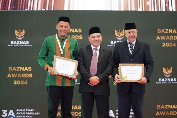 Bupati dan Baznas Bulukumba Boyong 2 Penghargaan Baznas Award 2024