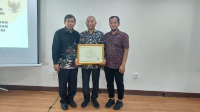 Raih Predikat Baik, BKPSDM Pemkab Jeneponto Terima Penghargaan KASN