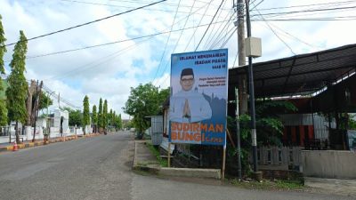 Diduga Maju Pilkada, Sudirman Bungi Mulai Tebar Baliho di Pinrang