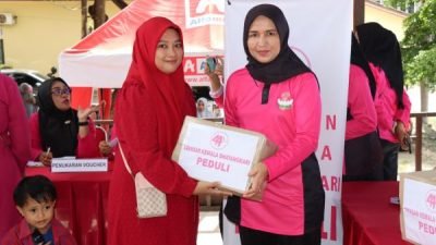 Sambut HUT-44, Yayasan Kemala Bhayangkari Jeneponto Gelar Pasar Murah