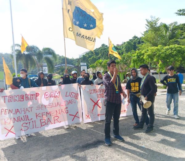 Terjerat Kasus Dugaan Pelecehan Tapi Masih Berkantor, PMII Mamuju Soroti Kakanwil Kemenag