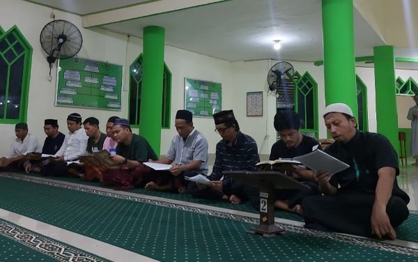 Berkah Ramadan, Napi Lapas Takalar Khatamkan 30 Juz Al-Qur'an