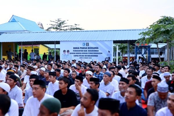 Pemda Bulukumba Gelar Buka Puasa Bersama dengan Ratusan Warga Binaan Lapas