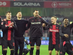Leverkusen vs Qarabag, Menang 3-2